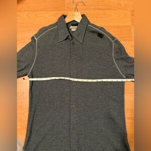 D&G Men's Gray Wool Ribbed Knit Button Down Shirt 36/50 Medium/Large